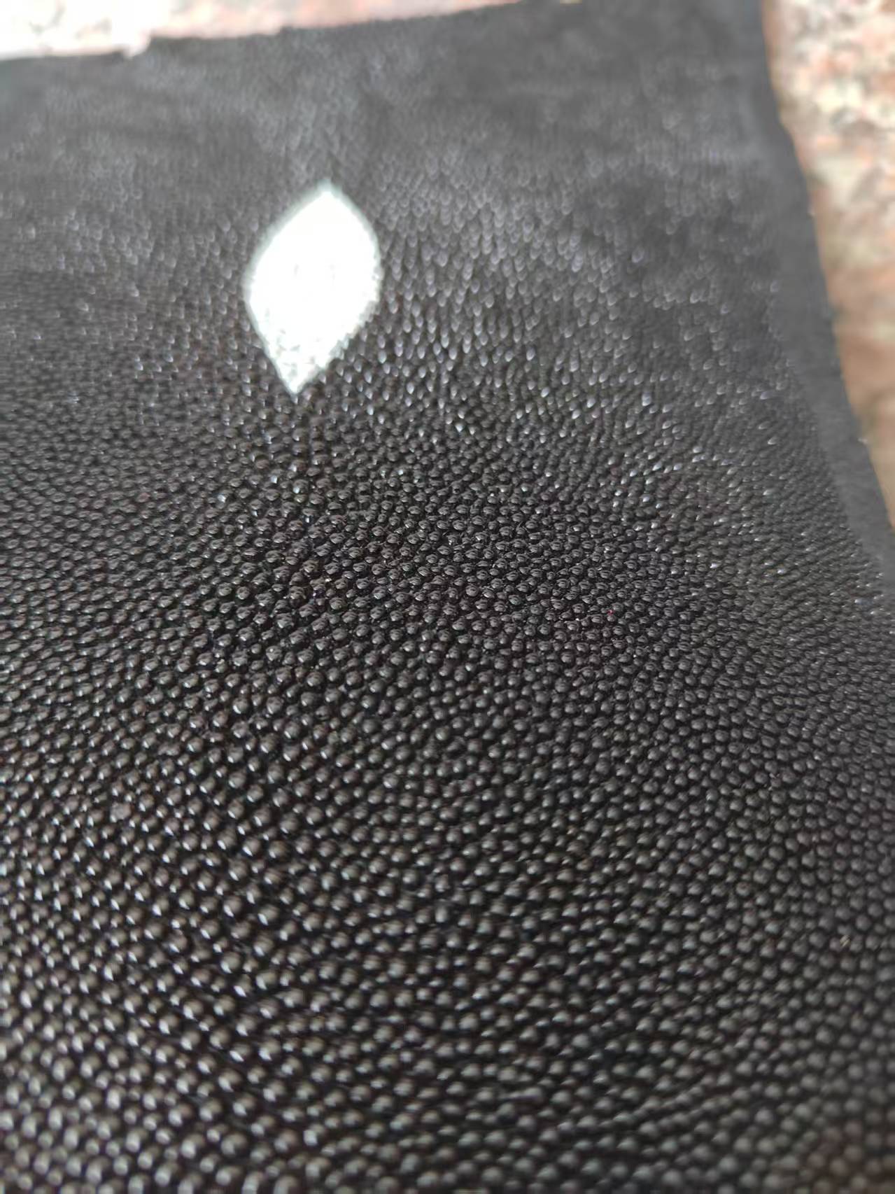 黒色の未研磨スティングレイ革、バッグ、財布、靴、高級レザーク - Leather Shoe Polish のレビューと価格