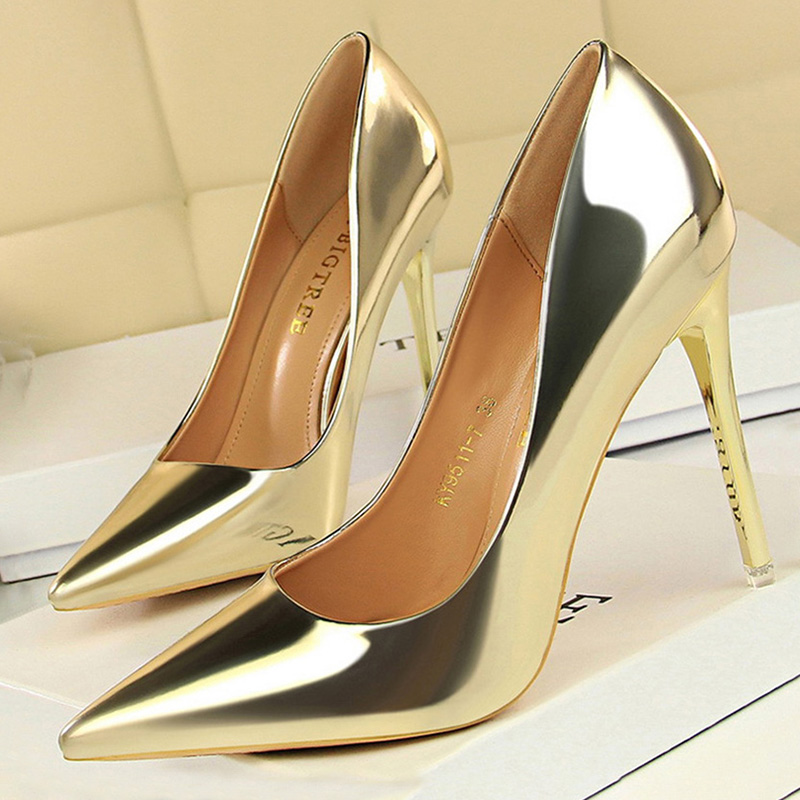 BIGTREE 靴女性パンプスパテントレザーハイヒールの靴女 - Shoe Tree のレビューと価格