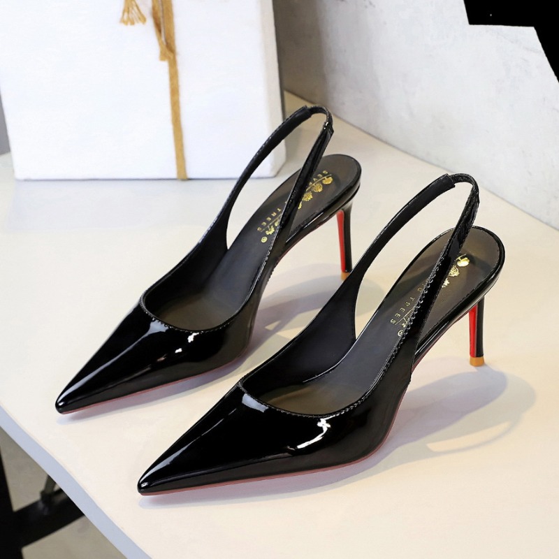 新しい欧米風ポインテッドトゥハイヒール、パテントレザー、細い - Shoe Tree のレビューと価格
