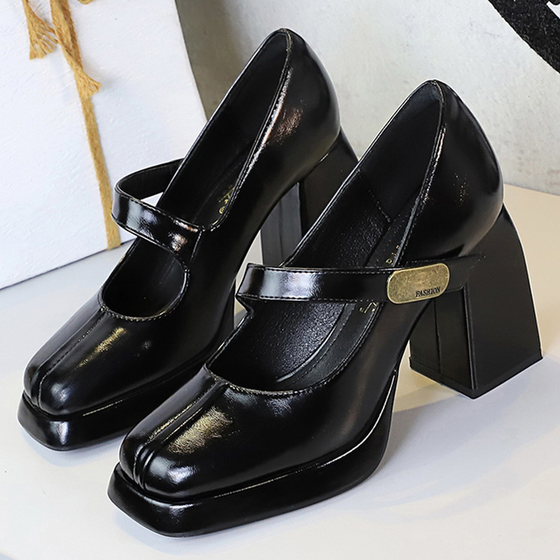 BIGTREE 靴レトロ分厚い女性パンプスブロックヒール女性 - Shoe Tree のレビューと価格